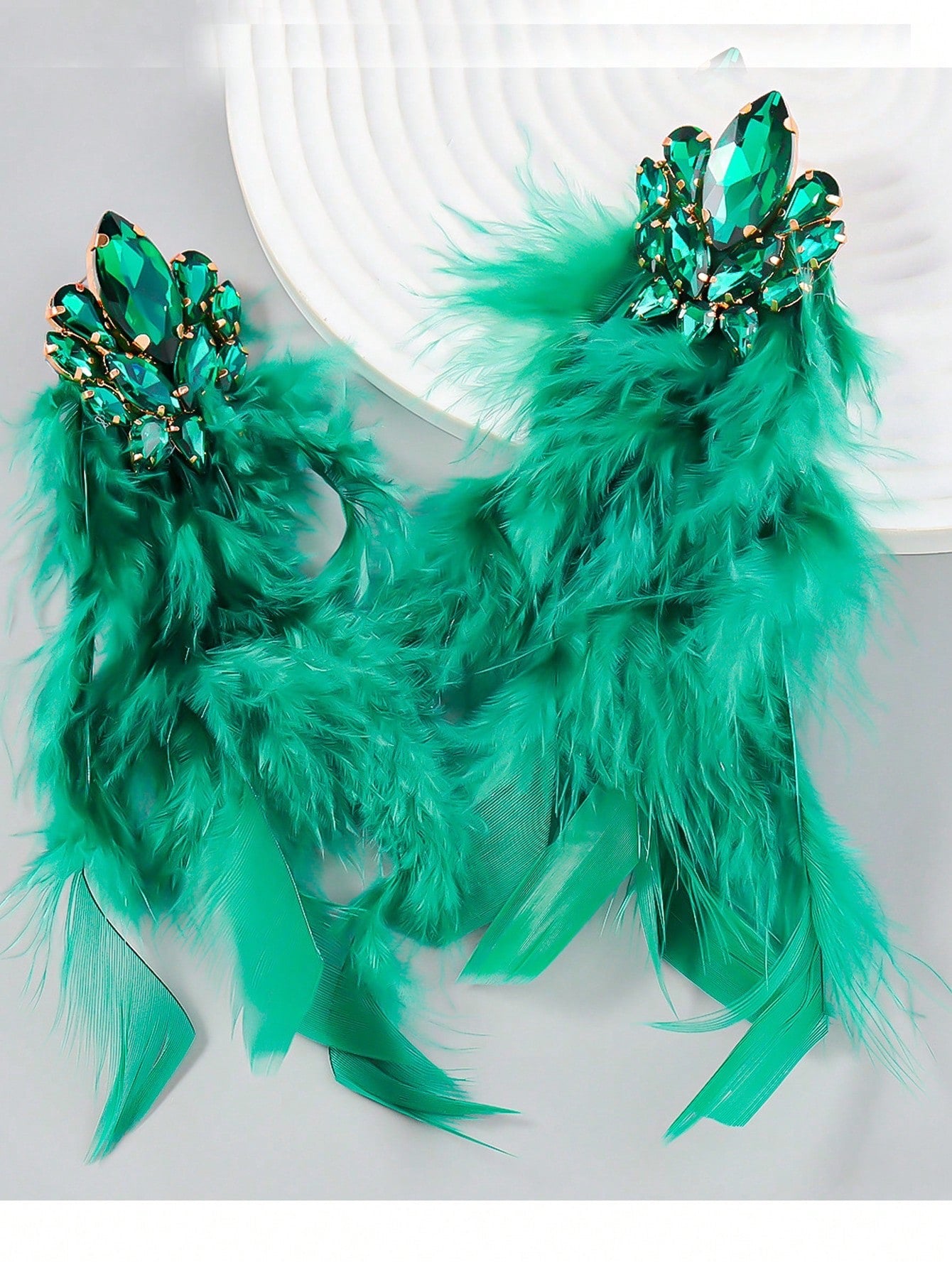 Flawless Woman Kiara Feather Earrings