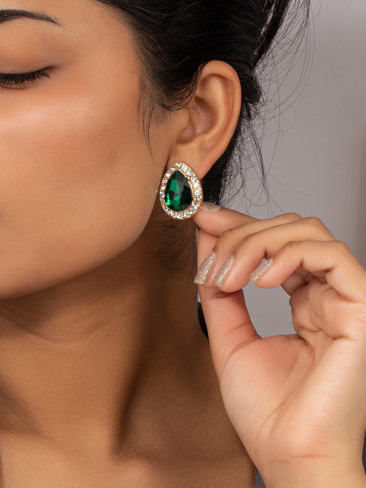 Fearless Woman Lovely Stud Earrings