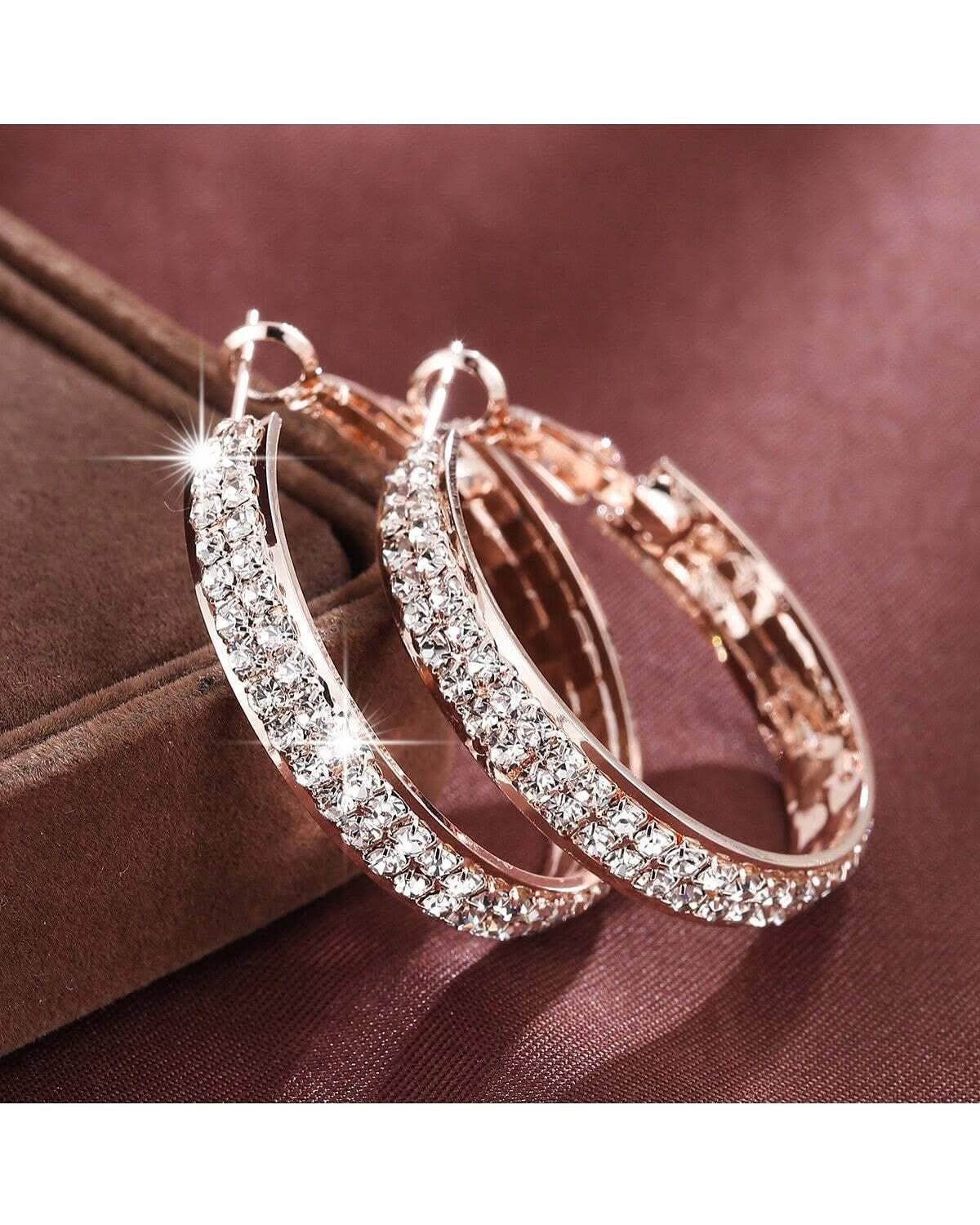 Fearless Woman Diamond Hopp Earrings