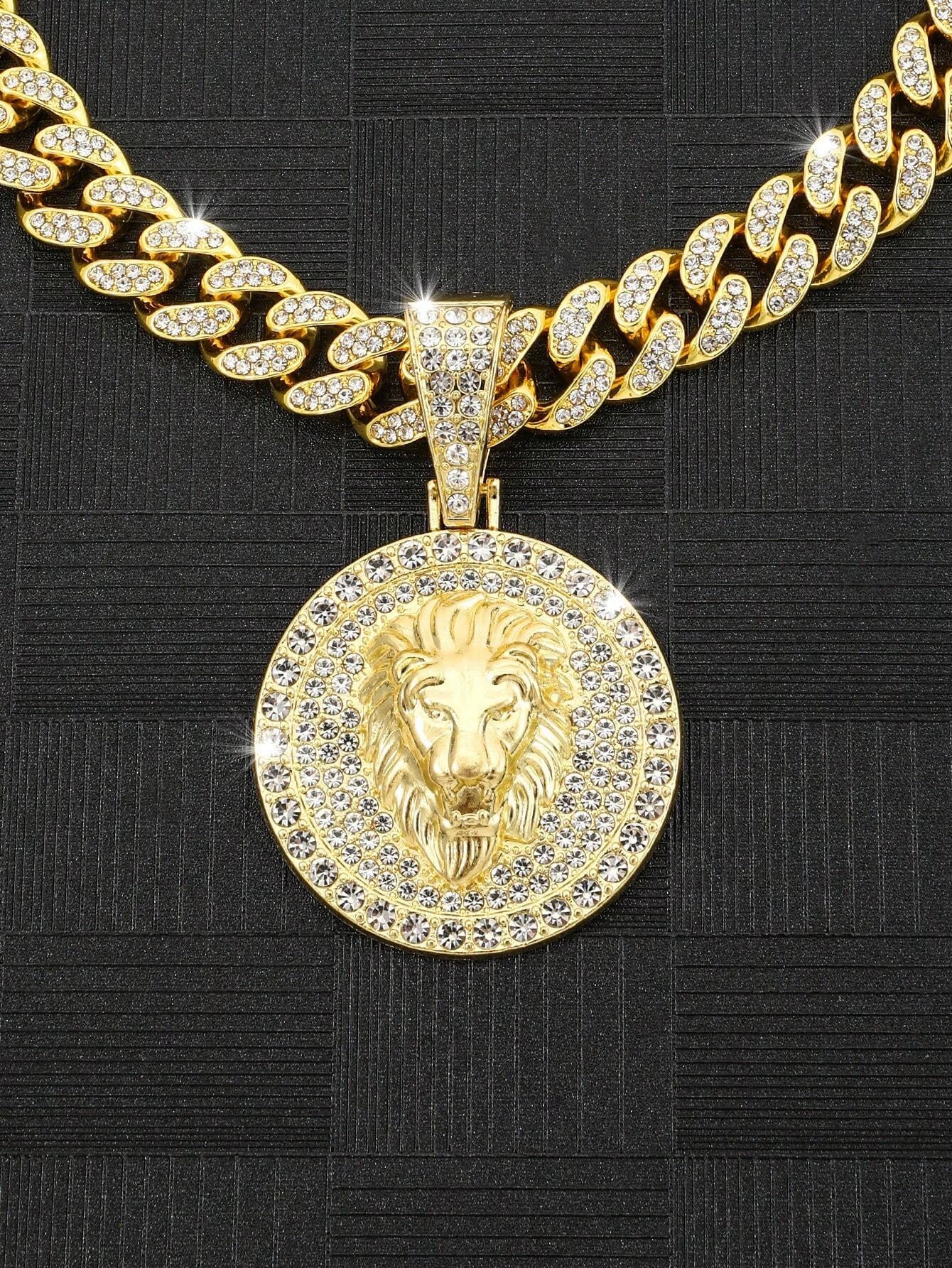 Fearless Man Mufusa Necklace