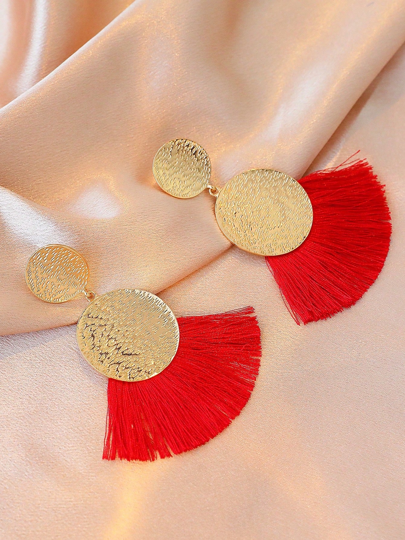 Flawless Woman Sexy Woman Tassel Earrings